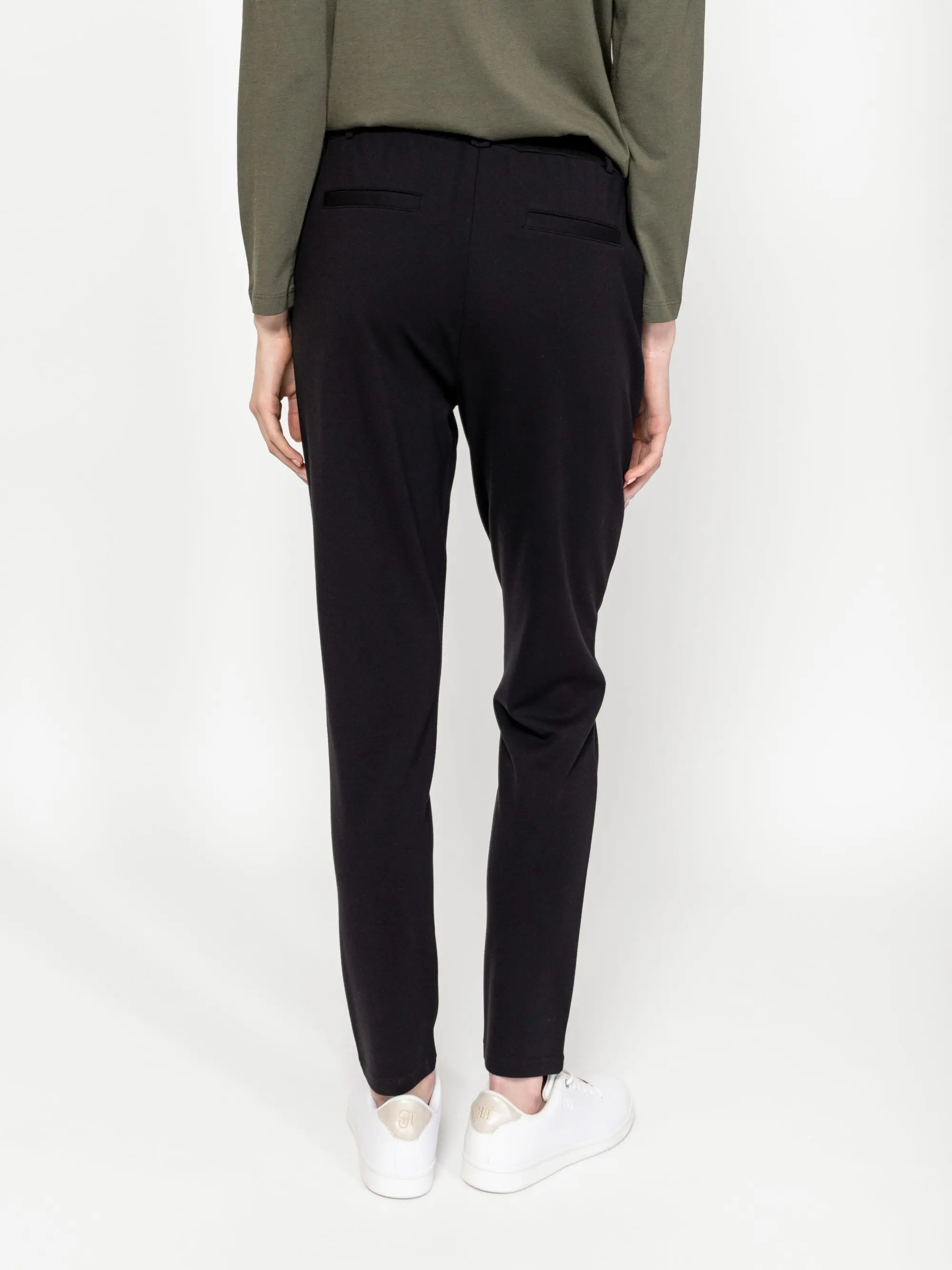 Heavy Tools - ZAMORKAS26 / BLACK - Női melegítő nadrág