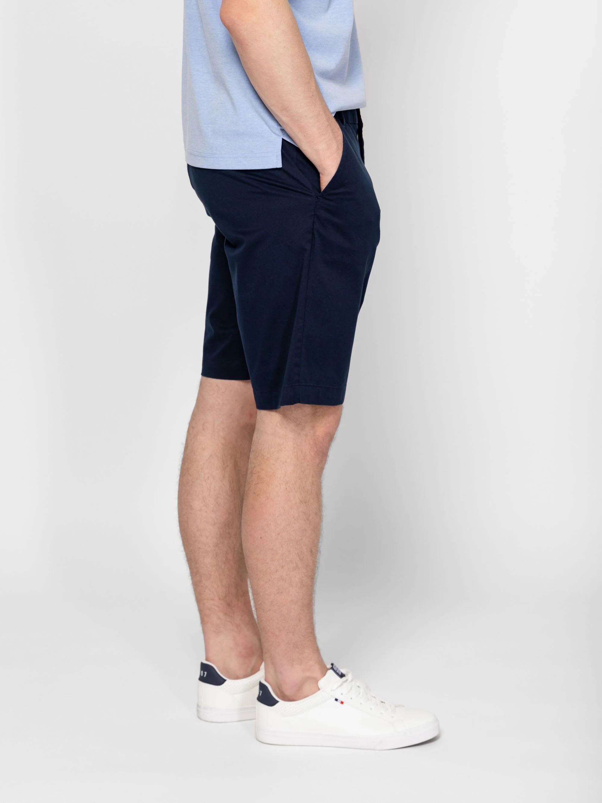 Heavy Tools - WALLNUT / NAVY - Elegáns Férfi rövidnadrág