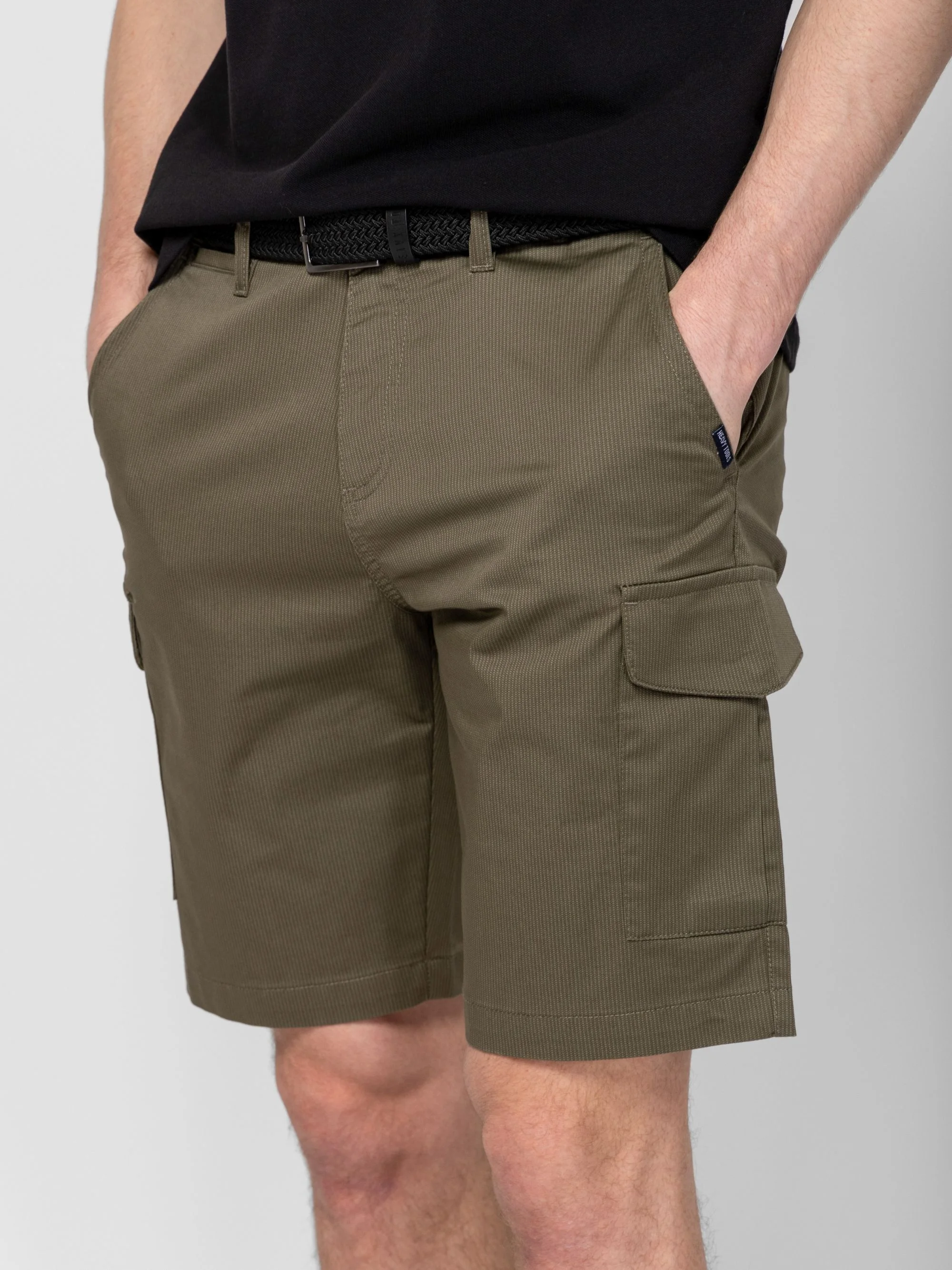 Heavy Tools - WINSTER / KHAKI - Elegáns Férfi rövidnadrág