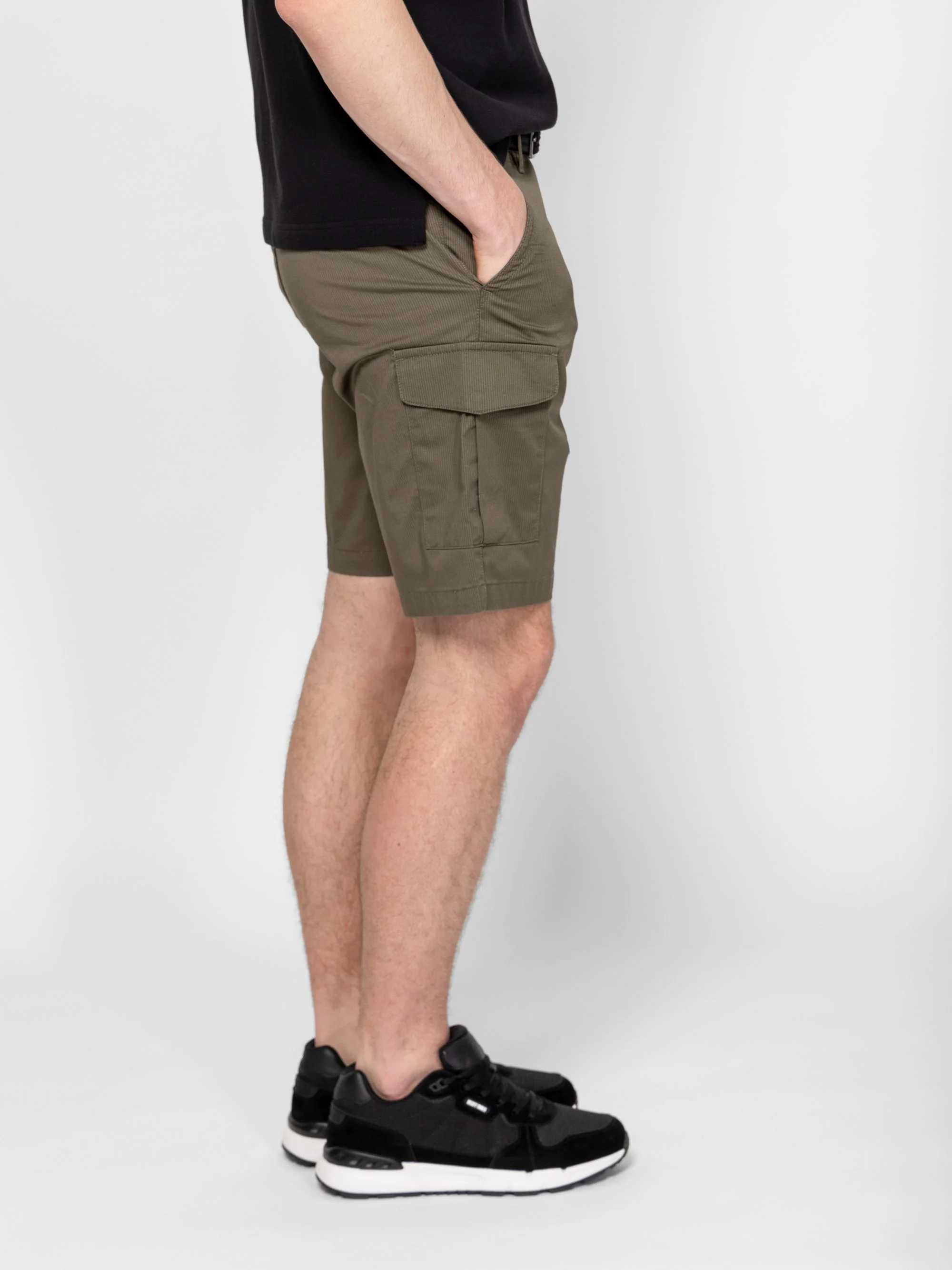Heavy Tools - WINSTER / KHAKI - Elegáns Férfi rövidnadrág